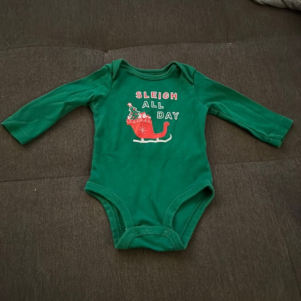 Sleigh all day green Christmas bodysuit